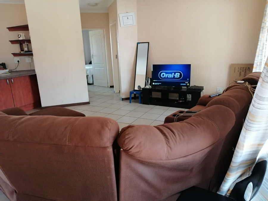 2 Bedroom Property for Sale in Rustenburg Central North West